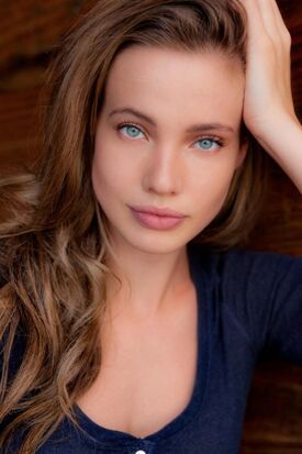 Stephanie Corneliussen | Mr. Robot Wiki Fandom