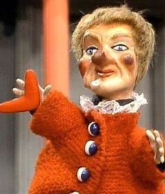 Lady Elaine | Mr. Rogers Neighborhood Wiki | Fandom