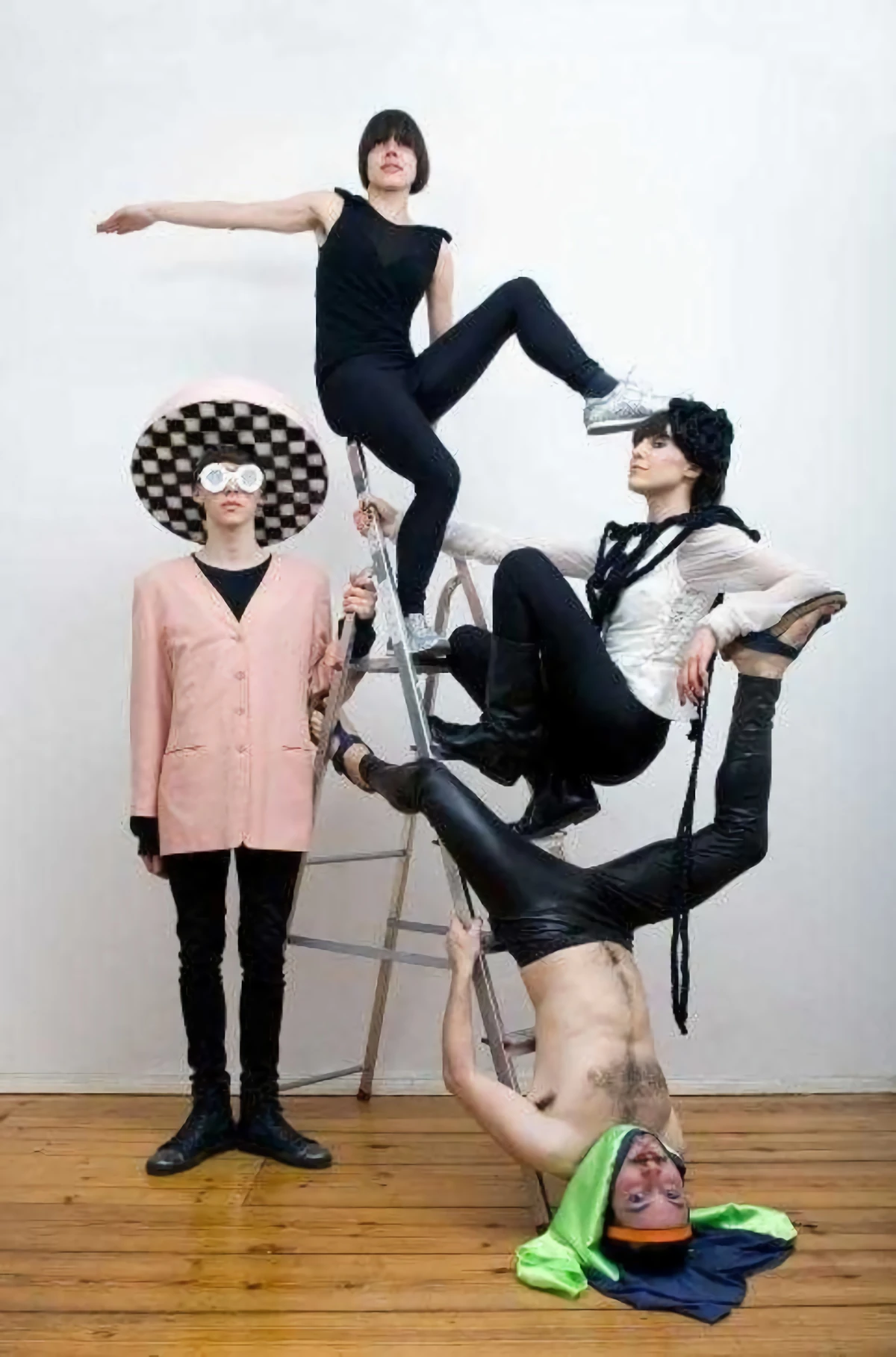 This One Photo Changed Everything For Sophie Rain's Friend Truth or