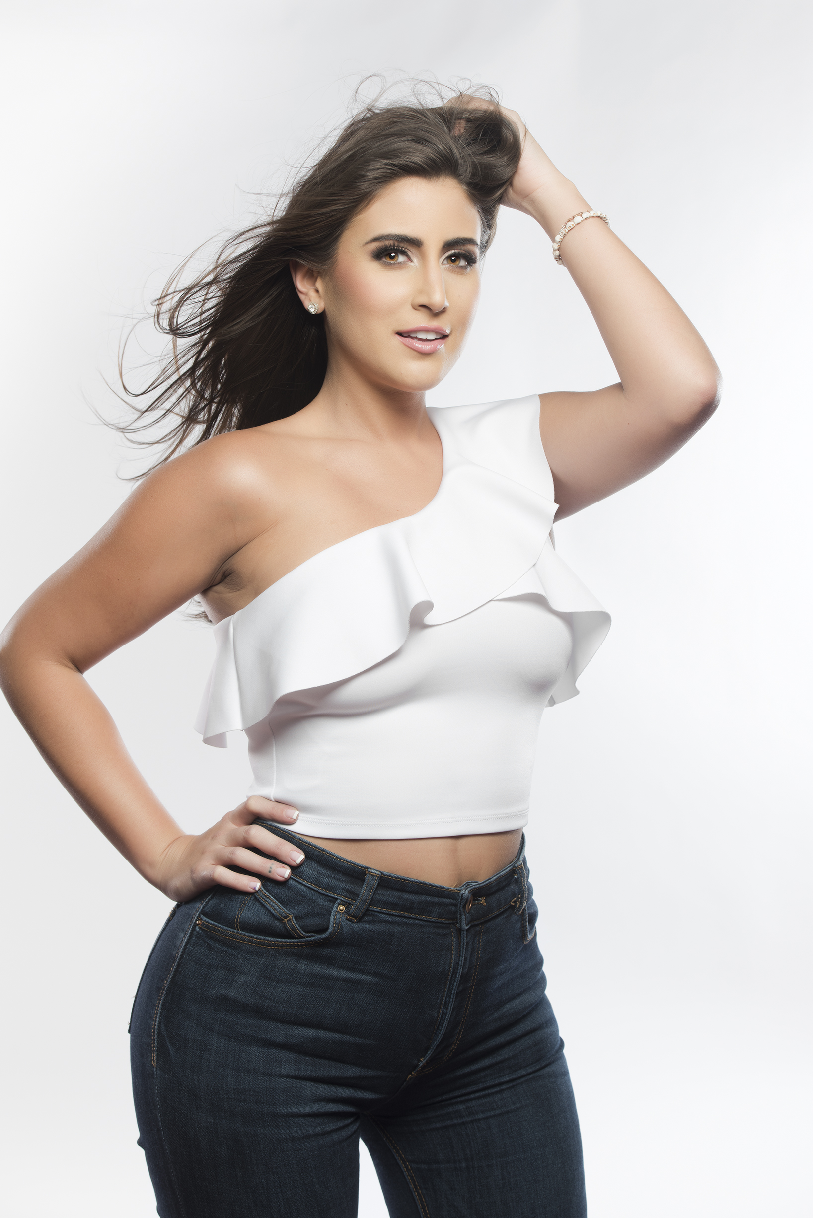 Sofia Gomez: From Instagram To Reality - oy5tx0j