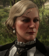 Crumpet looking blonder.