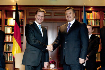 German Foreign Minister Welcomes Ukrainian President Yanukovych