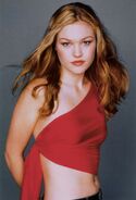 Julia Stiles-3