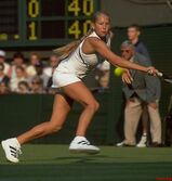 Anna-Kournikova-2000wimbledon18