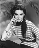 Natalie-Wood-classic-movies-9373799-1625-2007