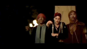 Beni cornered by the inhabitants of Cairo hypnotized by .