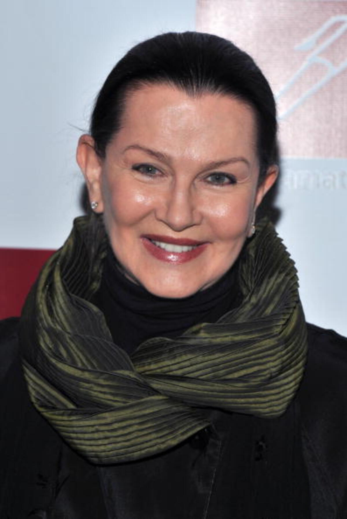 Veronica Hamel Munster Wiki Fandom