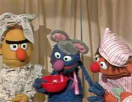 Grover as a Mouse A Muppet Family Christmas