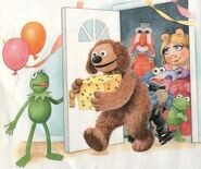 The Muppet Gang arrives for Fozzie's Birthday Party