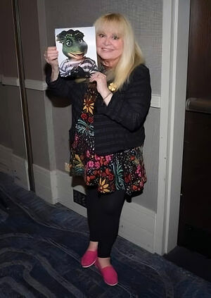 Sallystruthers.jpg