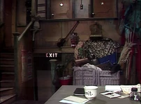 Backstage (638 KB) Backstage