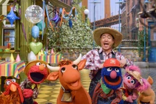 4605-OldMcDonald.jpg (573 KB)