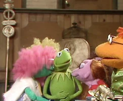 Groupies & KermitThe Muppet Show episode 320