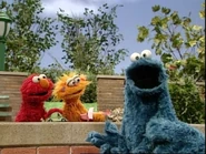 ToyBestCMZoeElmo.jpg (111 KB)