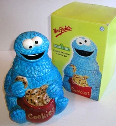 CookieMonsterCookieJarMrsFields.jpg (1.56 MB) Cookie Monster