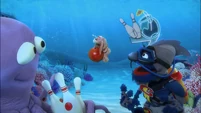 Super Grover 2.0: Underwater Bowling