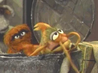 Fred spits water in Episode 2971