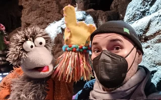 ... a background Fraggle...