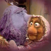 Pa Gorg & Junior GorgFraggle Rock "The Garden Plot"