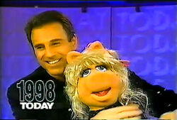 Today-MissPiggyWithMattLauer-(1998-01-01).jpg