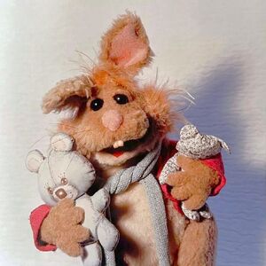 BeanBunnyPose-toys