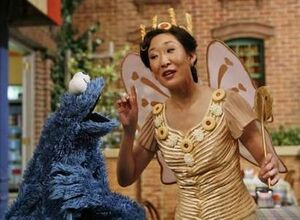 Sandra Oh the Cookie Fairy