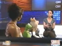Kermit, Miss Piggy and Ashanti on Showbiz Tonight, May 20, 2005