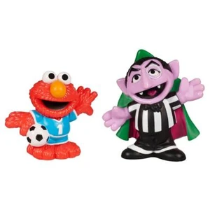 HasbroPlayskool-SesameStreet-Figures-SoccerFriends-CountVonCount&Elmo.jpg (15 KB)