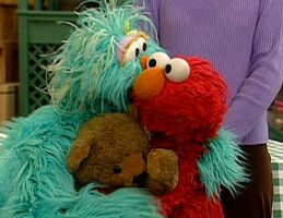 Rosita & ElmoElmo Visits the Doctor