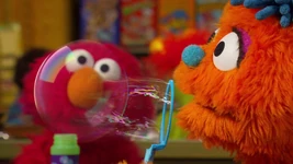 Rudy learns to blow bubbles in Sesame Street Episode 5031