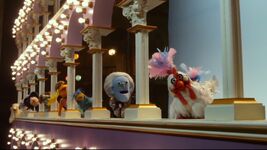 MuppetShowFemaleArches2011.jpg (474 KB) Esther, still unnamed, in The Muppets (2011)