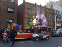 2011 Toronto Santa Claus Parade float pre-parade a