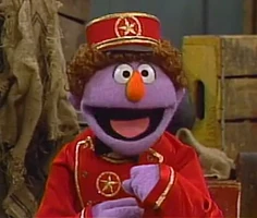 singing telegram messenger in Episode 2781