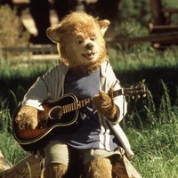 Beary BarringtonAlice Dinnean - Puppeteer Misty Rosas - Suit performer Haley Joel Osment - Voice E.G. Daily - Singing voice