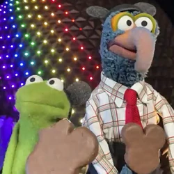 February 6, 2023Gonzo and Robin at Spaceship Earth (video)