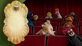 TheMuppetsBluRayMenu.jpg (986 KB) The Muppets Video footage of the Muppets in a theater play behind the menu of the Blu-ray disc.