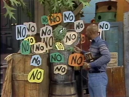 1208d.jpg (177 KB) Episode 1208