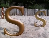 4028r.jpg (141 KB) (First: Episode 3551)