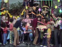 Episode 0333Street resident