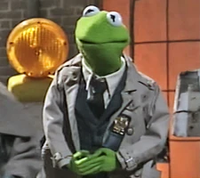 Detective Amphibowicz (in NYPD Green)