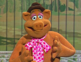 Fozzie Pig