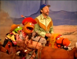 Billy Crystal, Fozzie, and Kermit in "City Schtickers