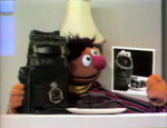 Cookie Monster and Ernie: Ernie's Seven Cupcakes