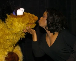 Oprah Winfrey & Moshe2004 Sesame Gala