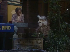 2209c.jpeg (35 KB) "My Family's Doin' Just Fine"