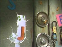 LetterJ-Hole.jpg (155 KB) Letter JAl's Alphabet Garage