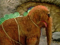 2396 Snuffy stegasaurus.jpg (99 KB) Snuffy Episode 2396