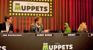 James Bobin, Kermit and Piggy in Berlin in 2012.