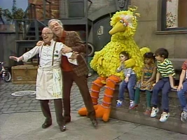 1688 03.jpg (157 KB) "The Hurdy-Gurdy Man"