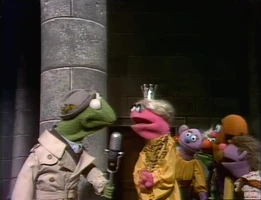 Princess ("Sesame Street News Flash: Princess Chooses a Prince")